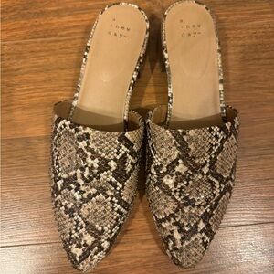 Women’s Mules - a new day 9